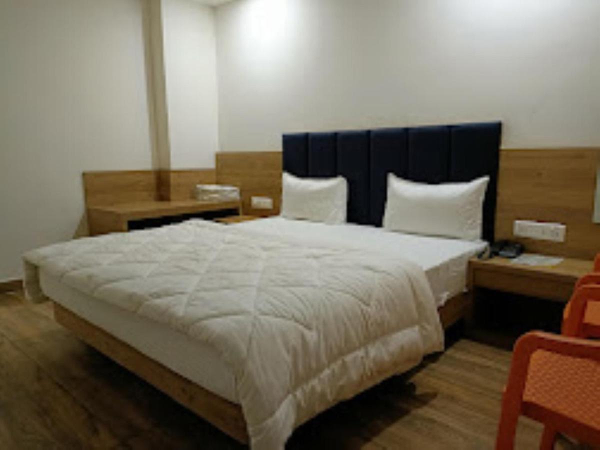 Hotel Kutchi Palace, Dwarka 외부 사진